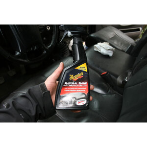 Cruscotto rinnovatore Classic - Natural Shine Vinyl & Rubber Protectant - MEGUIARS