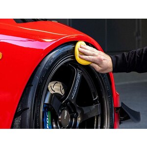 Nero Gomme Hybrid Ceramic Tire Shine - MEGUIARS
