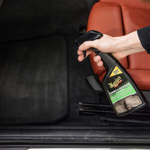 Prodotto per tessuti Classic - Carpet & Interior Cleaner - MEGUIARS