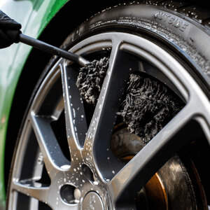Spazzola cerchi Supreme Angled Wheel Brush - MEGUIARS