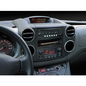 Caricabatteria wireless QI Fiat Peugeot Toyota - PHONOCAR Citroen Berlingo, C2, C3, Jumpy, Fiat Scudo, Peugeot 207, 307, Expert, Partner, Toyota Proace