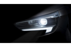 Sostituire lampadine auto