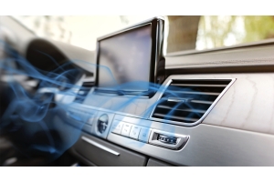 Come mantenere il climatizzatore auto pulito
