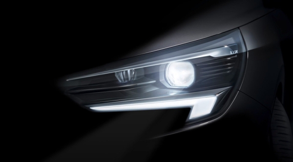 Sostituire lampadine auto