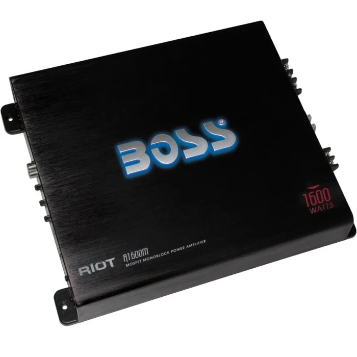 Amplificatore Riot R1600M BOSS