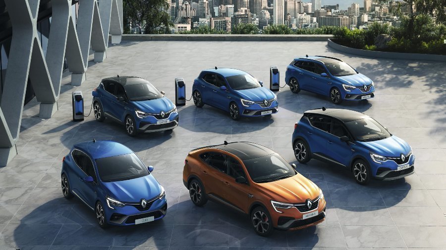 Renault E-Tech prosegue la rivoluzione elettrica