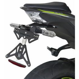 Portatarga Kawasaki per frecce originali Kawasaki Z 900 2020>2022 Kawasaki Z 900 2020 > 2022 Per frecce Led originali BARRACUDA
