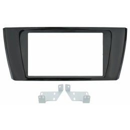 Installazione Mascherina 2 din Mitsubishi Space Star 2013> Mitsubishi Space Star 2013 > PHONOCAR