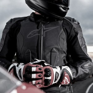 Abbigliamento moto