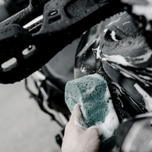 Manutenzione moto