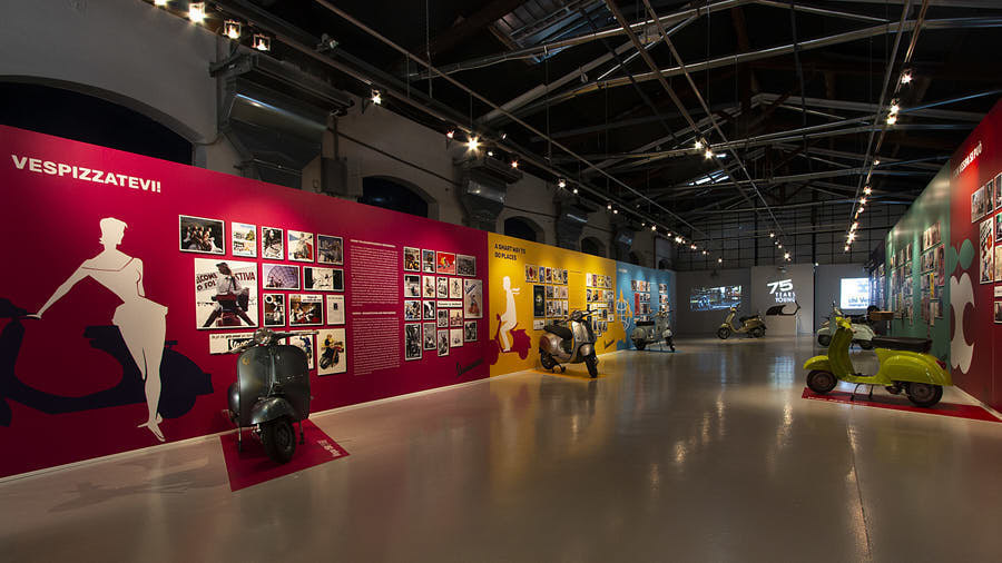 Vespa festeggia 75 anni con una mostra
