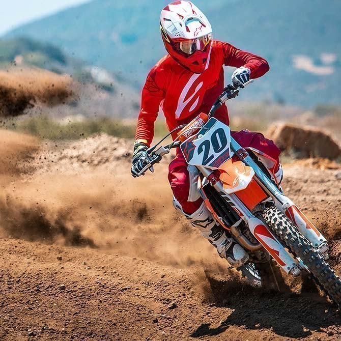 abbigliamento e protezioni per l'off-road